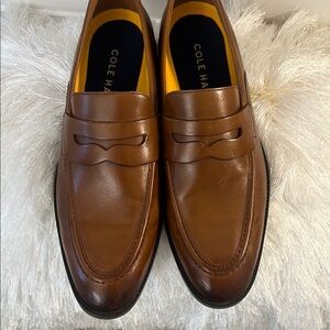 Cole Haan Brown Classic Leather Loafers
New…Never worn